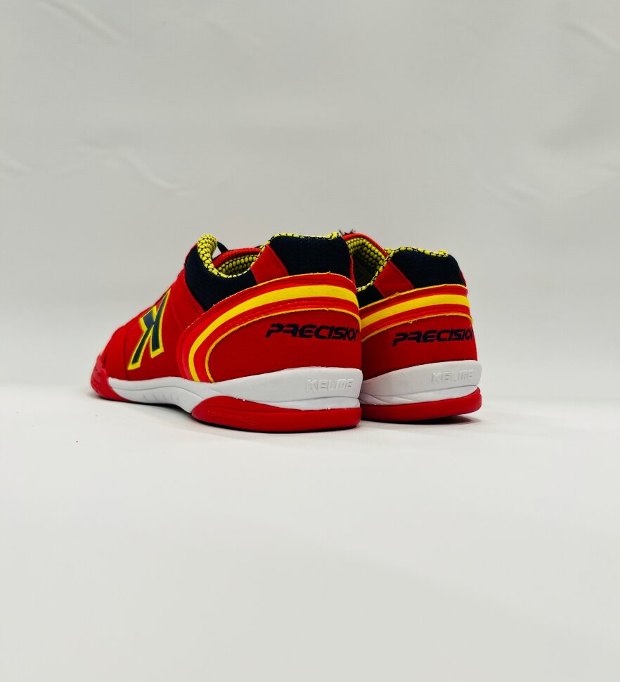 Kelme Precision Футзалки Мужские 55211-312