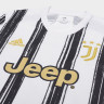 Футболка игровая Adidas Juventus сезон 2020/21 EI9894