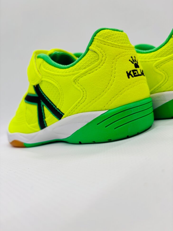 Kelme Indoor Copa Elastic Футзалки Детские 55463-810