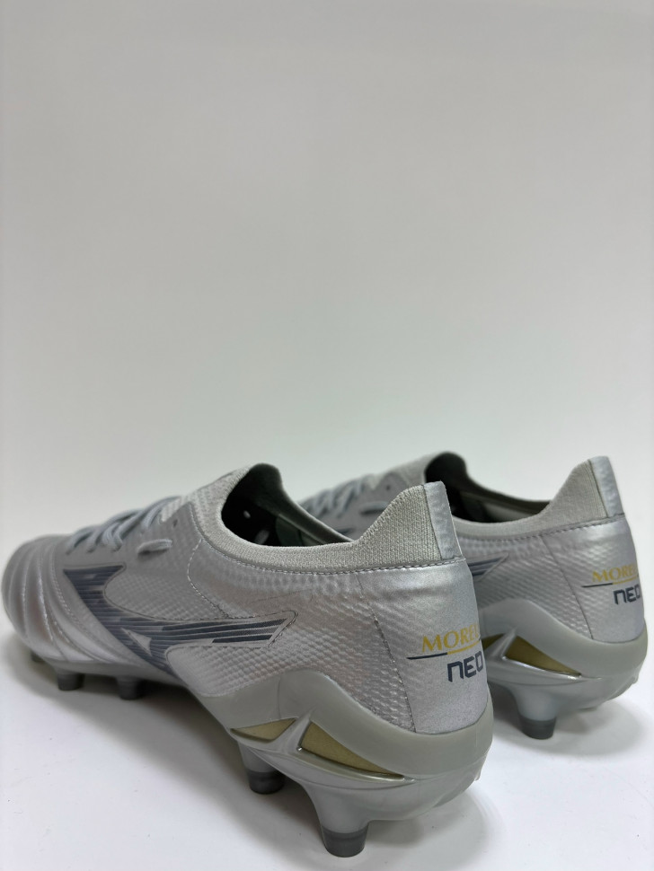 Бутсы Mizuno Morelia Neo IV Beta Elite Бутсы Мужские P1GA254204