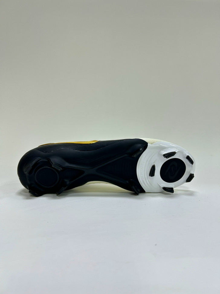 Nike Phantom GX Pro Бутсы Мужские FJ2563-100